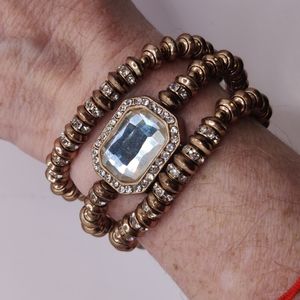 Stretch wrap bracelet